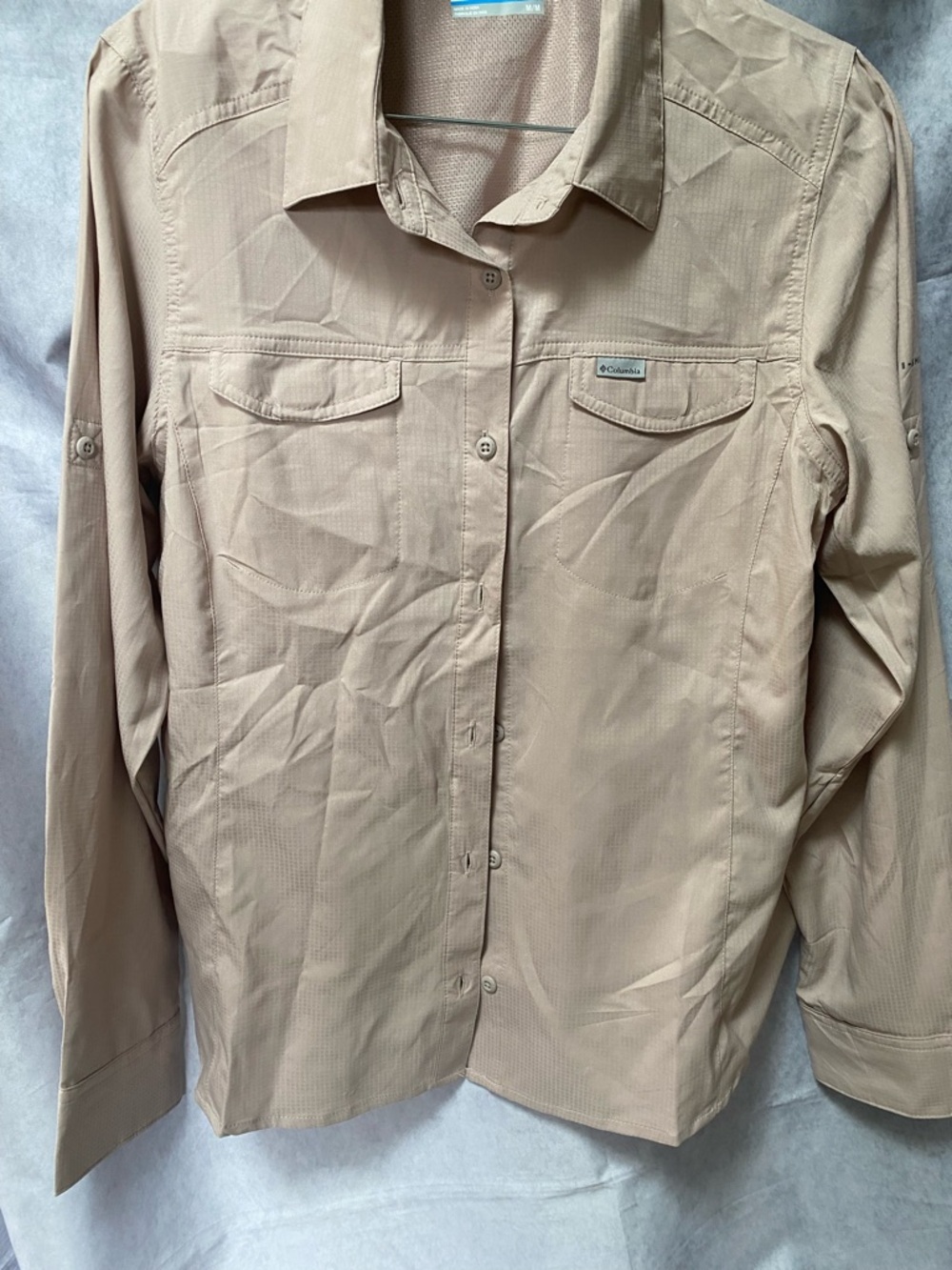 Columbia Lightweight Long Sleeve Button-Up Shirt - Beige Omni-Shield. M Womens